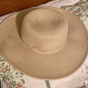 Nine West sun hat